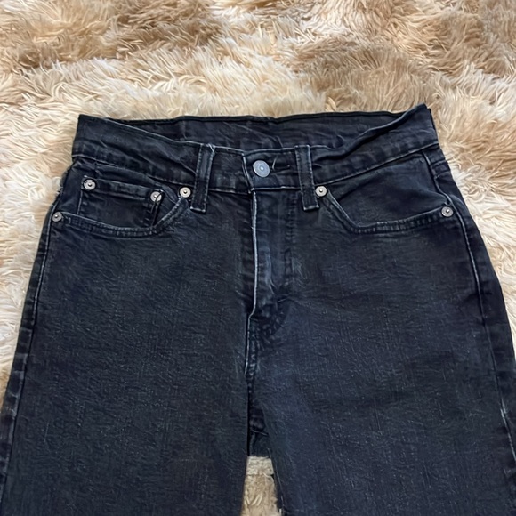 Levi’s - Picture 2 of 6